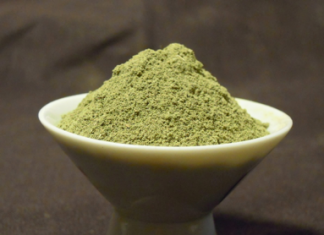 red-vein-thai-kratom-powder